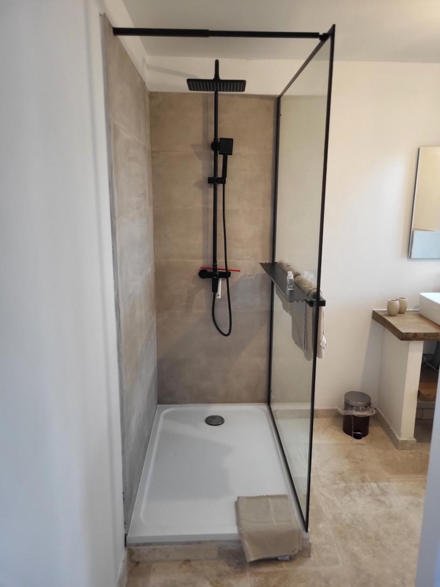 Bastide De La Madeleine Bed & Breakfast Pougnadoresse Phòng bức ảnh